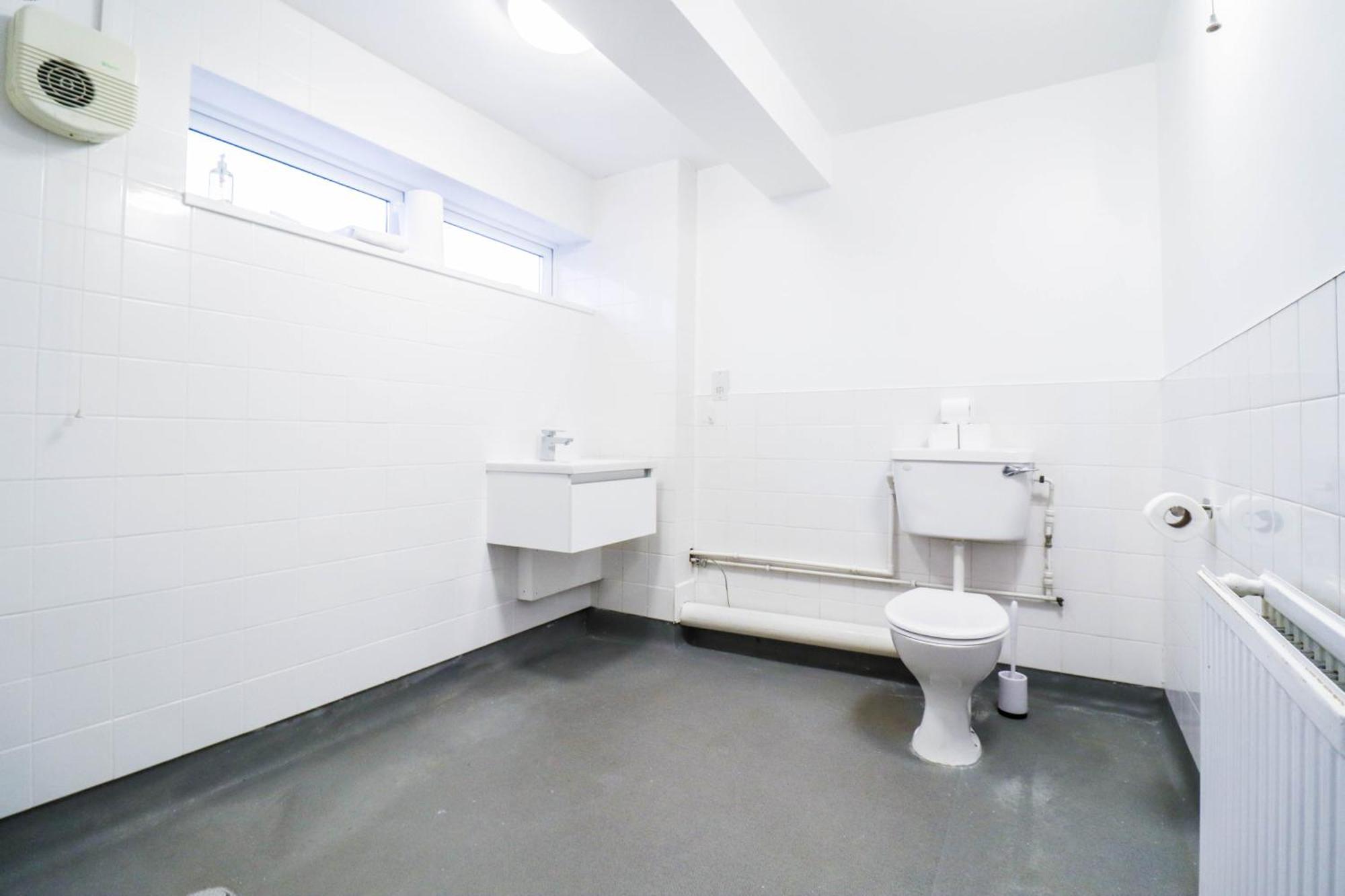Bright And Spacious Contractor House L Parking! Borehamwood Buitenkant foto