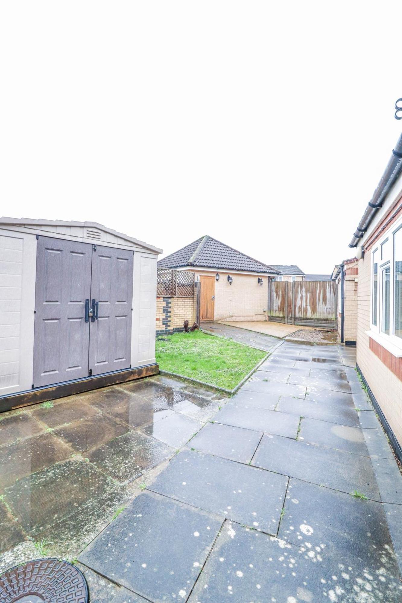 Bright And Spacious Contractor House L Parking! Borehamwood Buitenkant foto