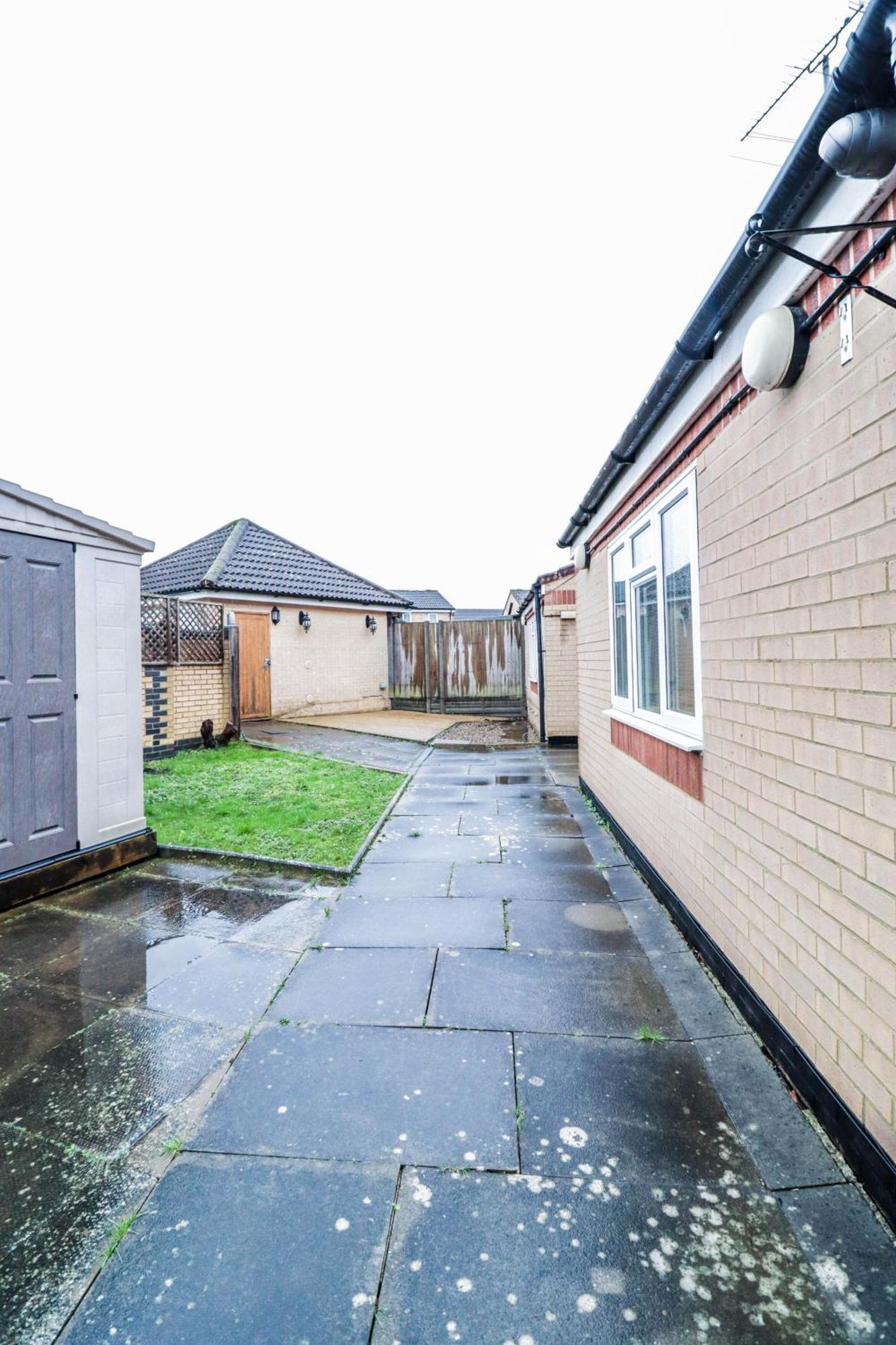 Bright And Spacious Contractor House L Parking! Borehamwood Buitenkant foto